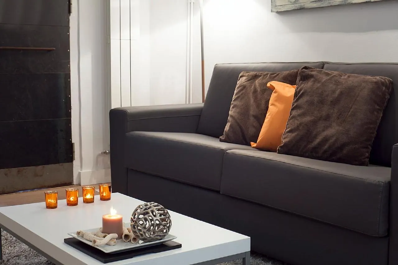 Cathedral Apartment Barselona 0*,